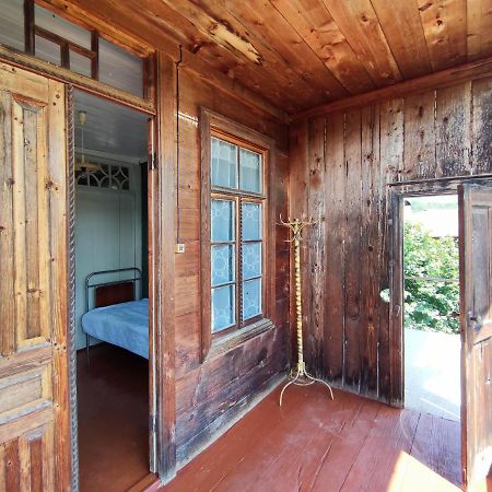 Racha Chogovadze'S Guest House Ambrolauri Dış mekan fotoğraf